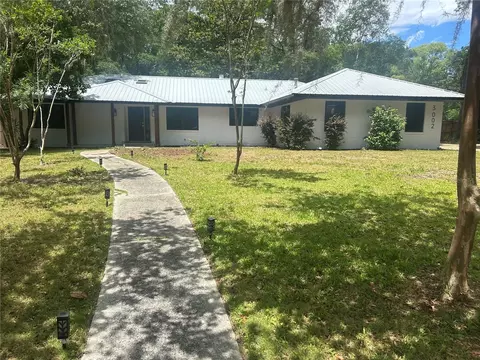 3002 NW 31st Ter, Gainesville, FL 32605
