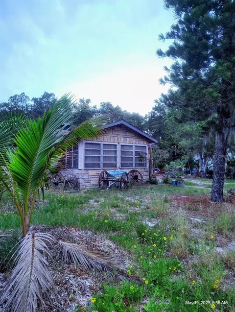820 Bayou Ave, Tarpon Springs, FL 34689