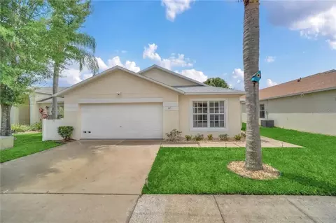 941 Clear Creek Cir, Clermont, FL 34714