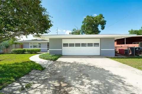 2736 Shannon Rd, Orlando, FL 32806