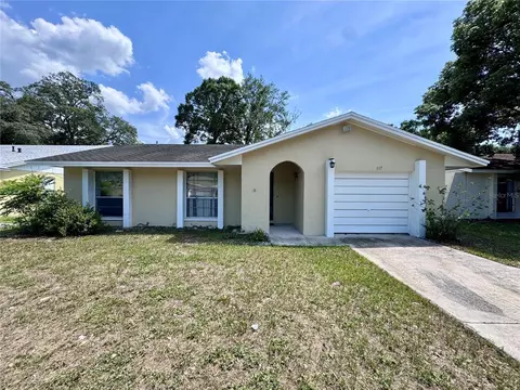 117 N Alderwood St, Winter Springs, FL 32708