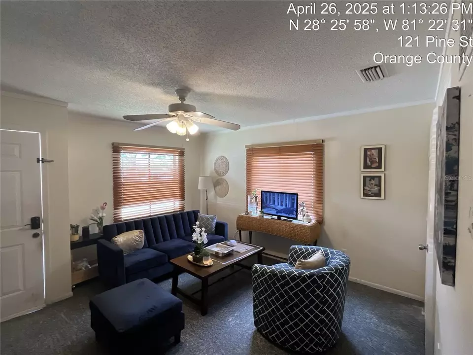 Living - 109 Pine St, Orlando, FL 32824 photo 1 of 3