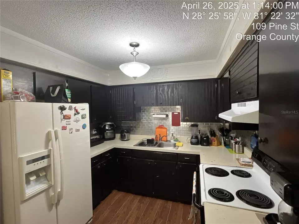 Kitchen - 109 Pine St, Orlando, FL 32824 photo 2 of 3