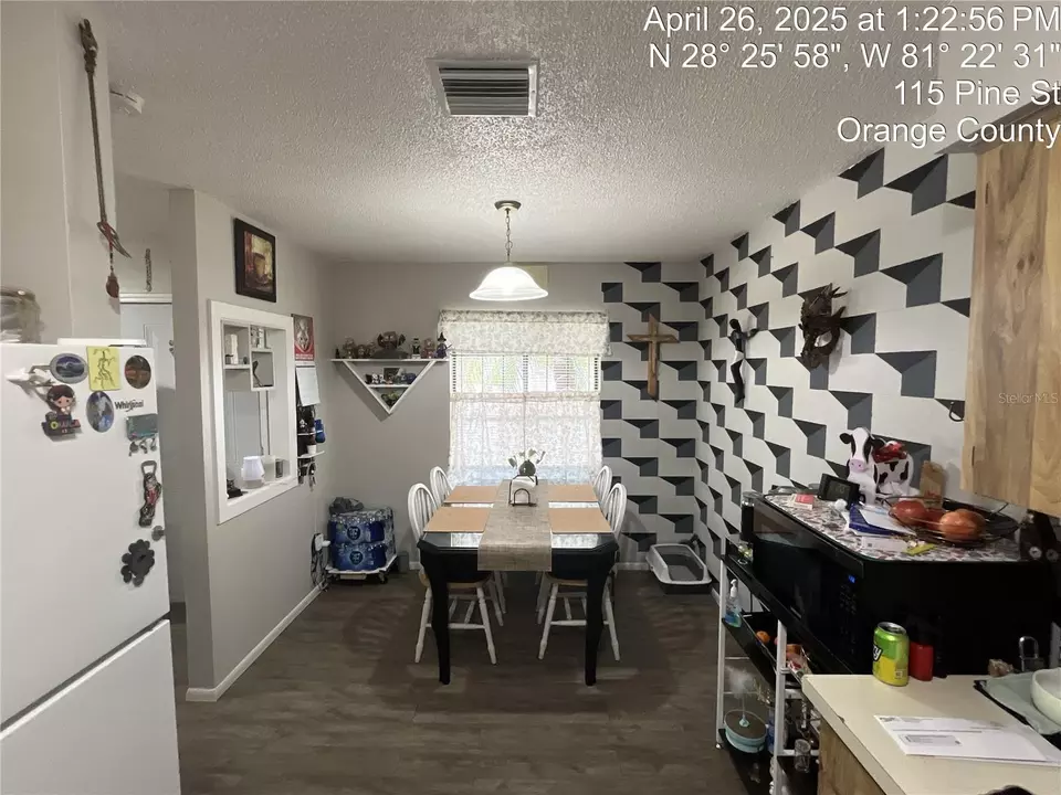 Dining - 109 Pine St, Orlando, FL 32824 photo 2 of 2