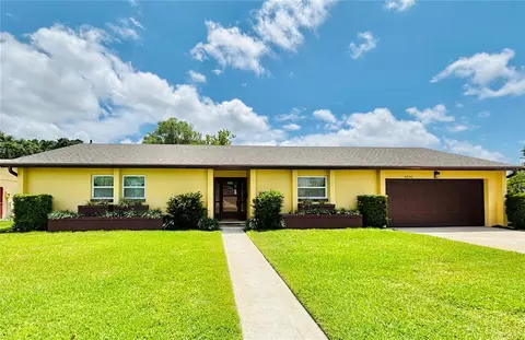 4640 Chateau Rd, Orlando, FL 32808