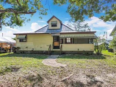 1511 New York Ave, Saint Cloud, FL 34769