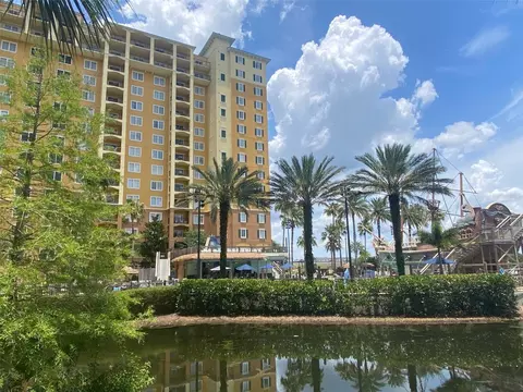 8125 Resort Village Dr #5808, Orlando, FL 32821