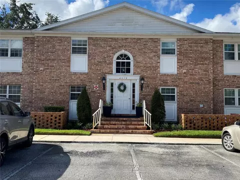 4318 Lake Underhill Rd #17A5, Orlando, FL 32803