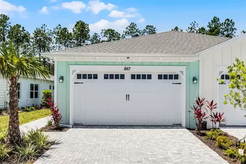 867 Bama Breeze Dr, Daytona Beach, FL 32124