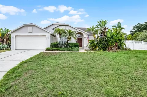 145 Henue Ct, Davenport, FL 33896