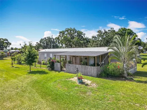 490 Arnold Rd, Kenansville, FL 34739