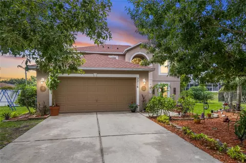 3216 White Blossom Ln, Clermont, FL 34711