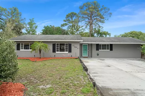 16 Lake Dr, Debary, FL 32713