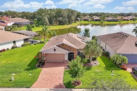 634 Via Corso Ct, Poinciana, FL 34759