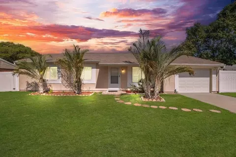 950 Gatewood Ct NE, Palm Bay, FL 32905