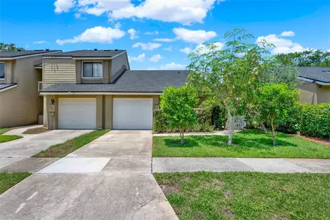 8248 Limetree Ct, Orlando, FL 32836