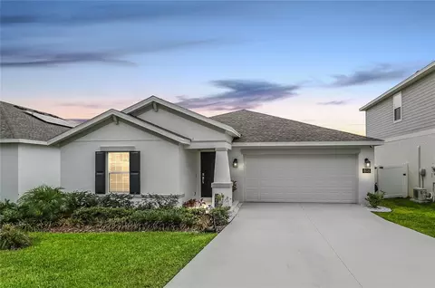 818 Kapi Dr, Groveland, FL 34736