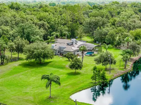 2326 Florida Ave, Oviedo, FL 32765