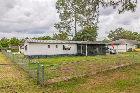 5400 SE 183rd Avenue Rd, Ocklawaha, FL 32179