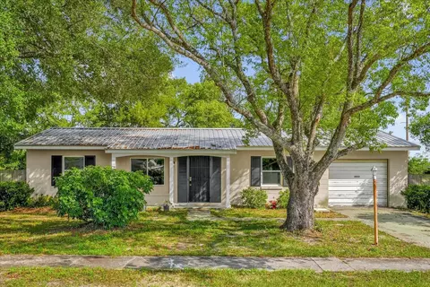 2357 E Dana Dr, Deltona, FL 32738