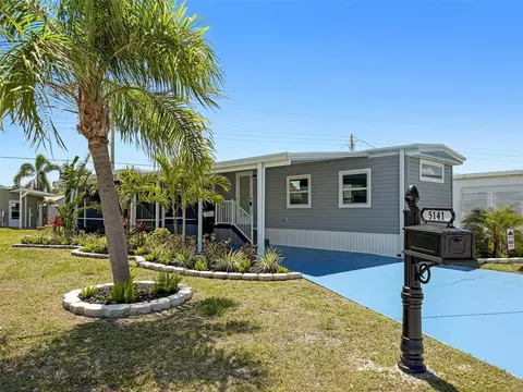 5141 Oakland Hills Ave, Sarasota, FL 34234