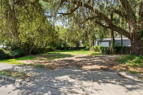 314 Monroe Ave, Apopka, FL 32703