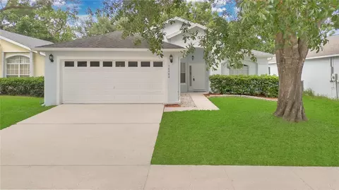 10984 Pinewood Cove Ln, Orlando, FL 32817