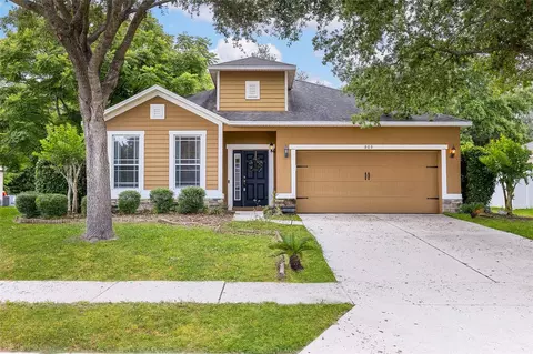 805 Gordonia Ct, Deland, FL 32724