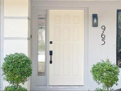 965 Brentwood Dr, Apopka, FL 32712