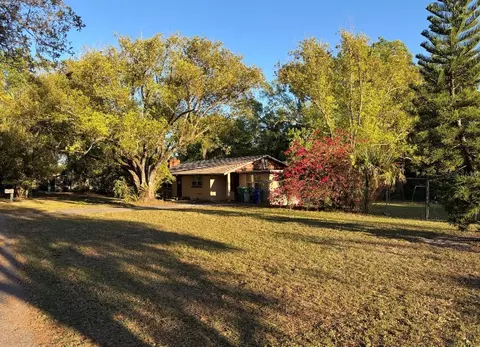 169 E Lake Mary Ave, Lake Mary, FL 32746