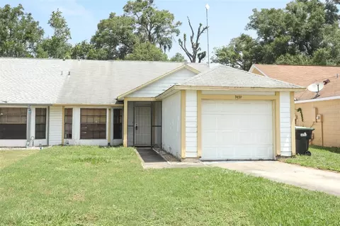 3939 Magnolia Lake Ln, Orlando, FL 32810