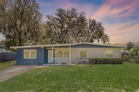 826 Cherokee Cir, Sanford, FL 32773