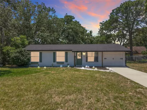 7375 Lake Dr, Sanford, FL 32771