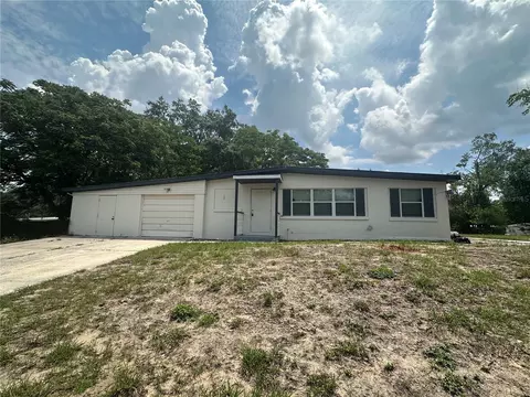 795 Temple Ave, Orange City, FL 32763