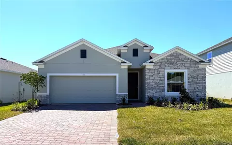 131 Addle Hill Ct, Deland, FL 32720