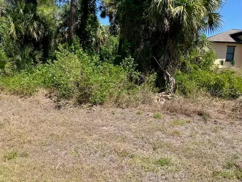 5016 Treasure Ln, Labelle, FL 33935