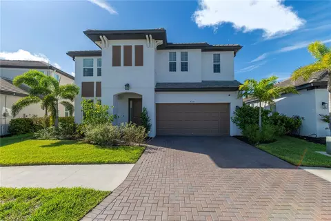 4861 Antrim Dr, Sarasota, FL 34240