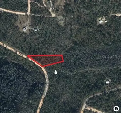 Grand Quiviera Circle, Alford, FL 32420