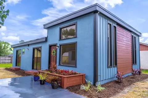 221 E Fern Dr, Orange City, FL 32763