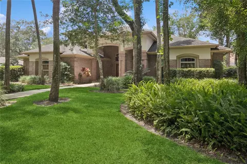4823 Shoreline Cir, Sanford, FL 32771