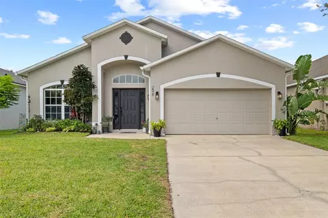 298 Clydesdale Cir, Sanford, FL 32773