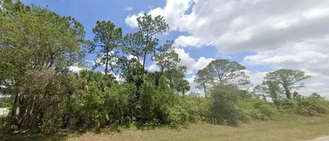 8003 Rolling Cir, Labelle, FL 33935 photo 1