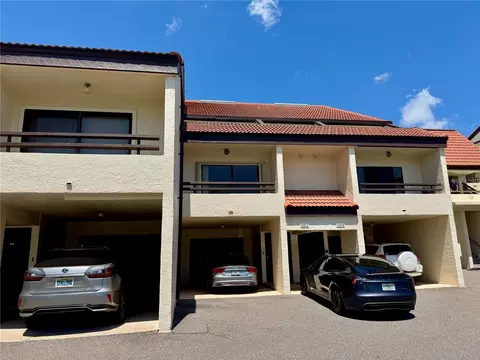 115 1st St E #103, Tierra Verde, FL 33715