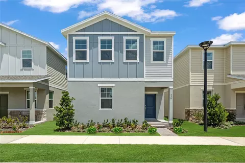 558 Orient Ave, Debary, FL 32713