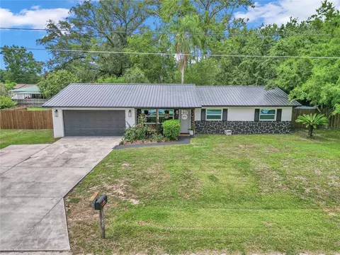 2105 NE 50th Pl, Ocala, FL 34479