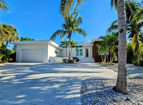 2408 Nassau St, Sarasota, FL 34231