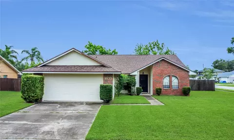 9833 Tattersall Ave, Orlando, FL 32817