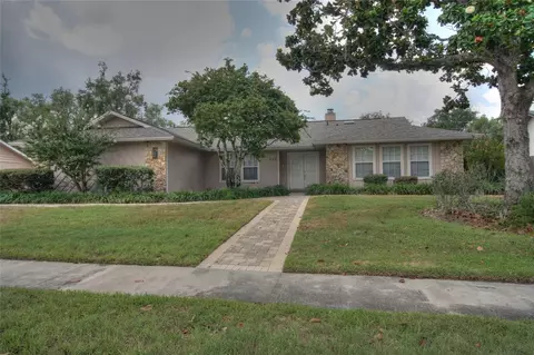 524 Woodview Dr, Longwood, FL 32779