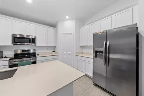 Kitchen - 3977 Willowbrook Dr, Edgewater, FL 32141 photo 1 of 4
