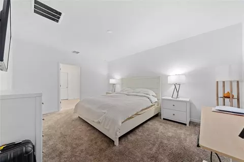 Bedroom - 3977 Willowbrook Dr, Edgewater, FL 32141 photo 2 of 5